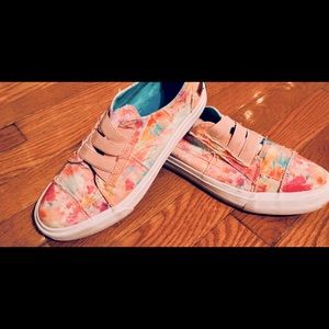 Blowfish 7.5 women’s sneakers